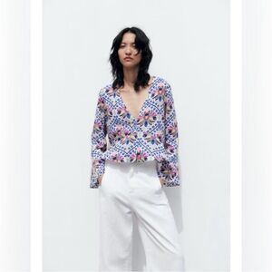 Zara Multicolor Geometric V-Neck Blouse